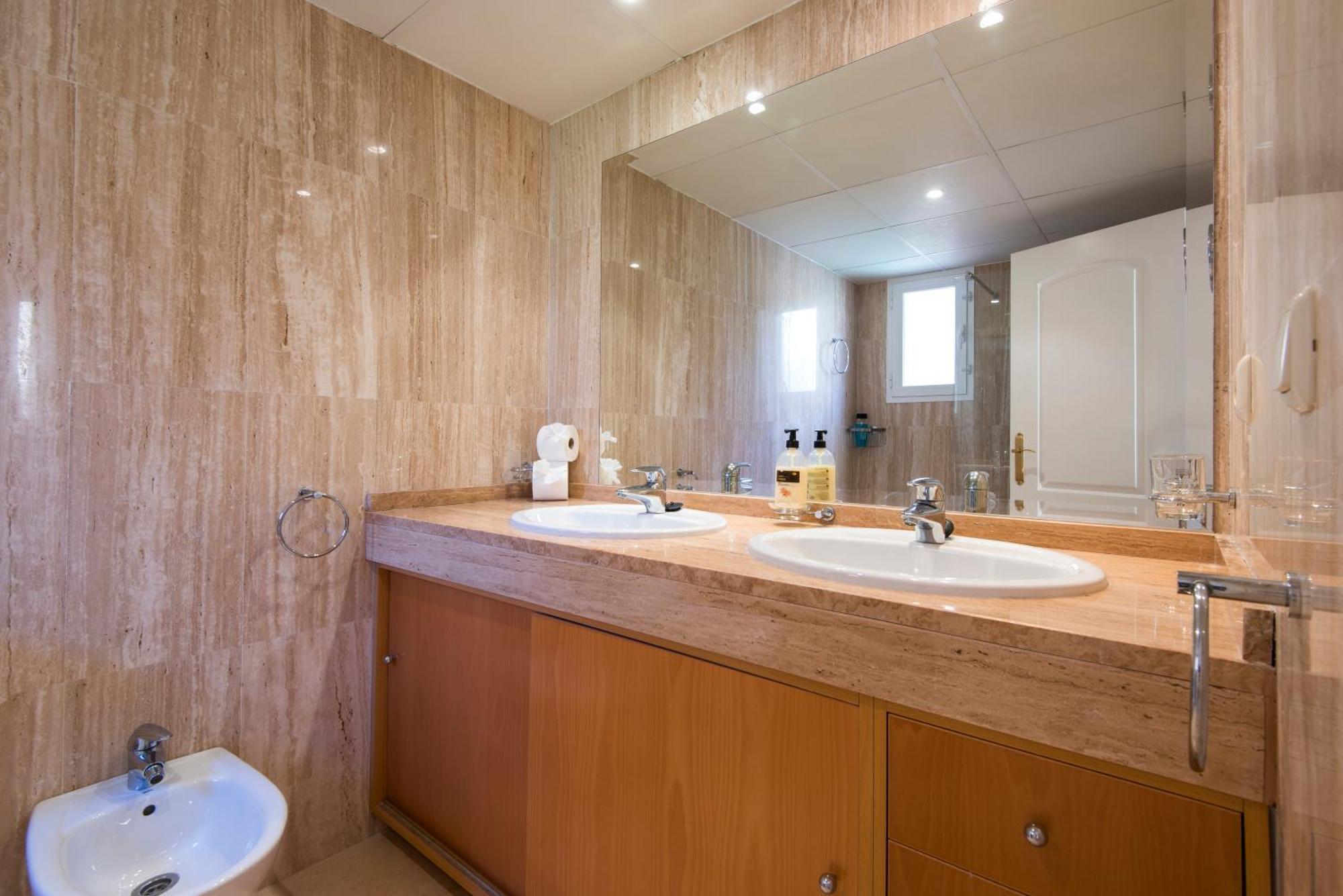 Rentandhomes Penthouse Elviria Golf 马尔韦利亚 外观 照片