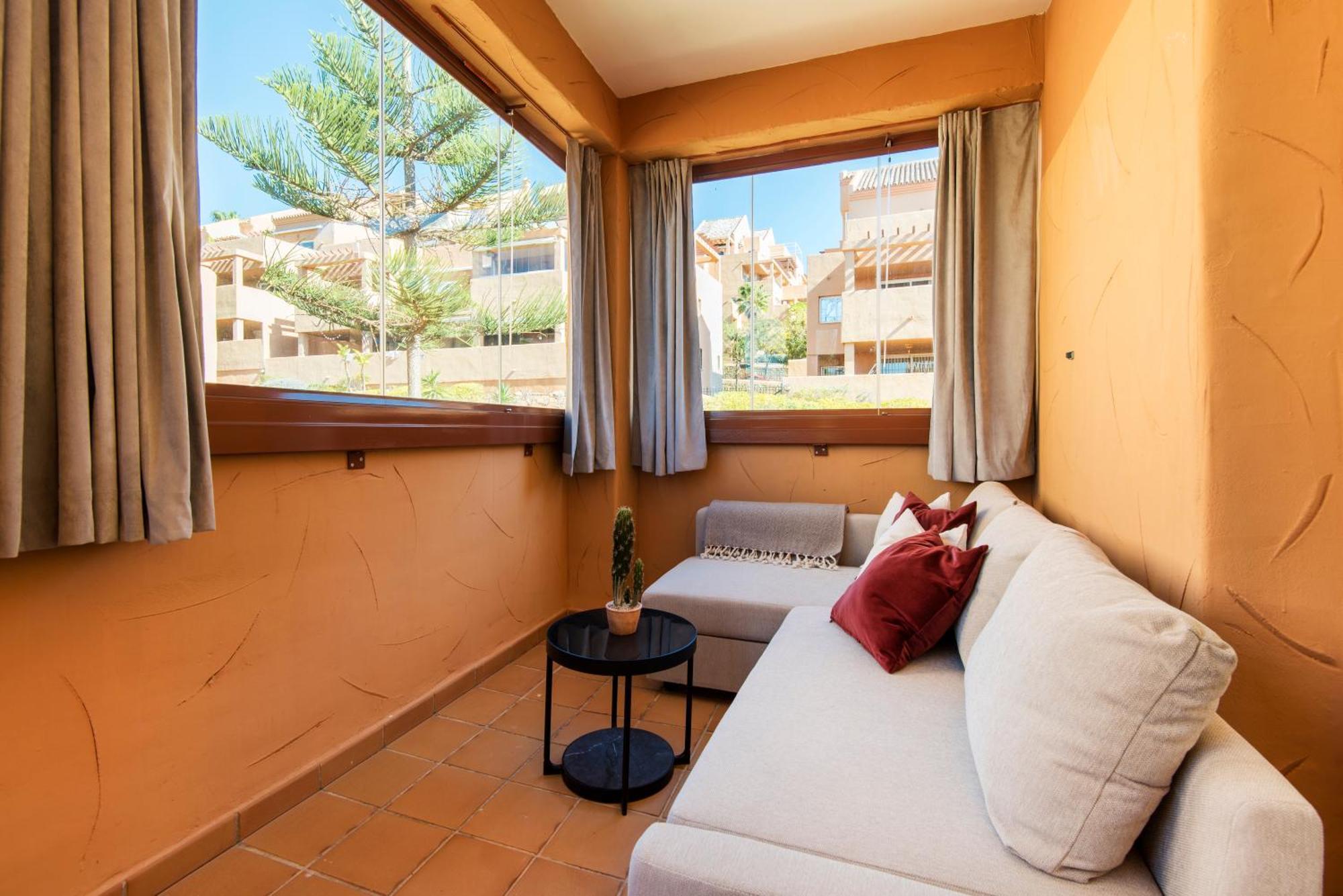 Rentandhomes Penthouse Elviria Golf 马尔韦利亚 外观 照片