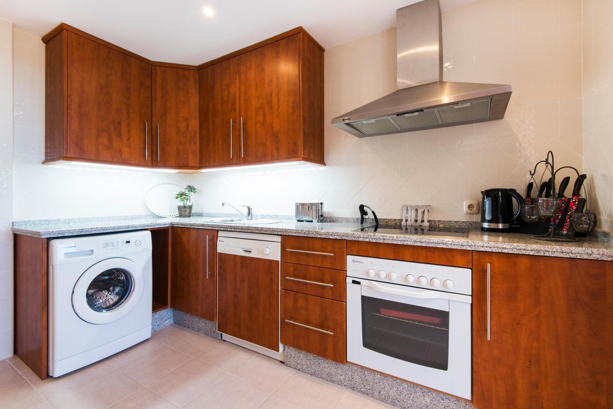 Rentandhomes Penthouse Elviria Golf 马尔韦利亚 外观 照片