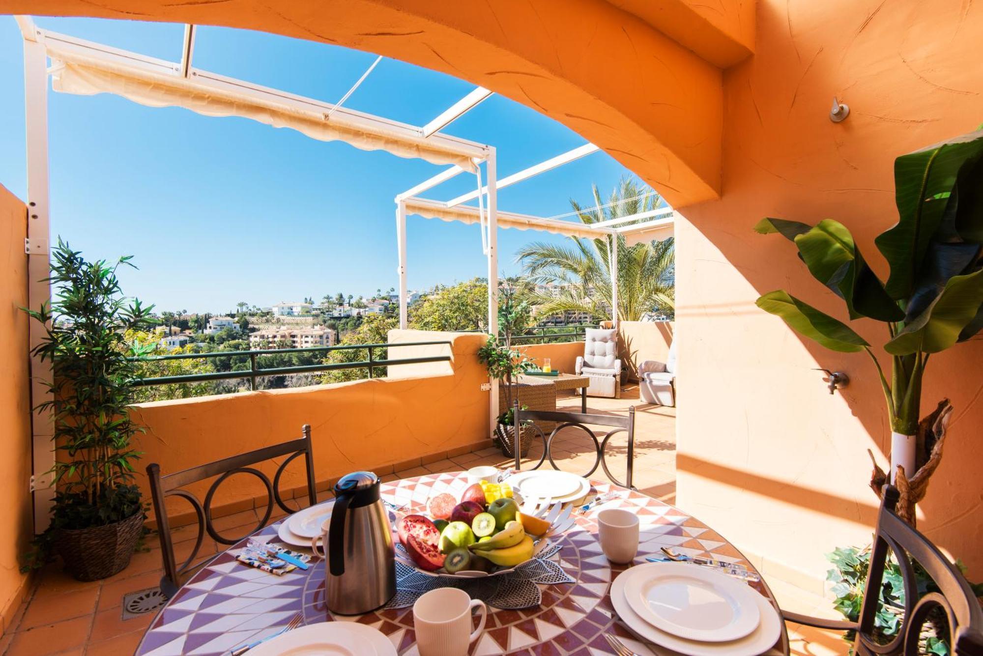 Rentandhomes Penthouse Elviria Golf 马尔韦利亚 外观 照片